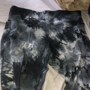 Calvin Klein TyeDye leggings